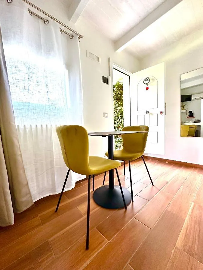 Bed & Breakfast La Casa (Adults Only) Bed and Breakfast Bari Italië