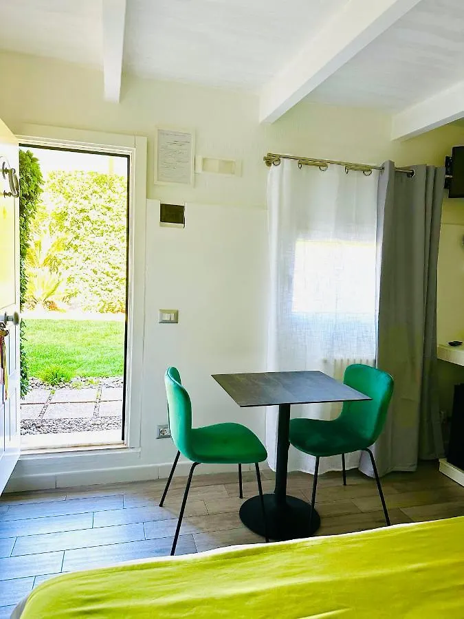 La Casa (Adults Only) Bed and Breakfast Bari Bed & Breakfast