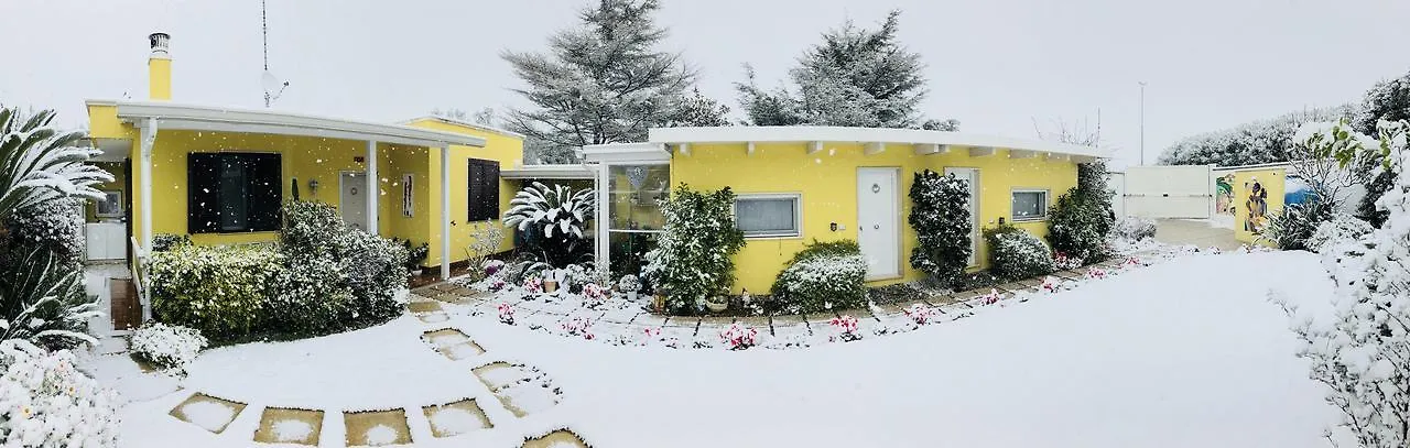 La Casa (Adults Only) Bed and Breakfast Μπάρι